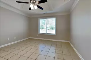 645 Magnolia Dr, Loganville, GA 30052 - Photo 8