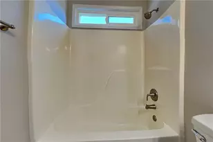 645 Magnolia Dr, Loganville, GA 30052 - Photo 16