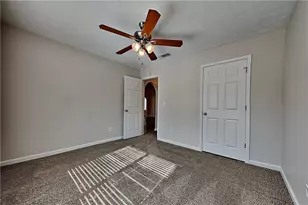 645 Magnolia Dr, Loganville, GA 30052 - Photo 12