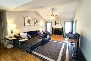 61 Maplewood Cove, Acworth, GA 30101 - Photo 4