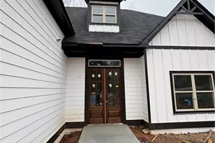 5585 Yorkshire Ct, Douglasville, GA 30135 - Photo 2