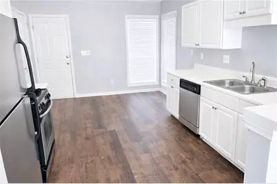 2140 Racquet Club Circle, Lawrenceville, GA 30043 - Photo 6