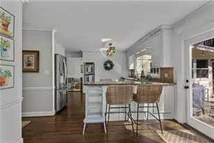 365 Earlston Dr, Atlanta, GA 30328 - Photo 14