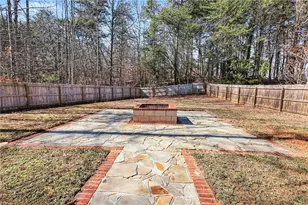 9035 Montclair Hills Dr, Cumming, GA 30028 - Photo 34