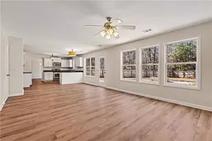 9035 Montclair Hills Dr, Cumming, GA 30028 - Photo 10