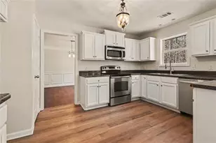 9035 Montclair Hills Dr, Cumming, GA 30028 - Photo 14