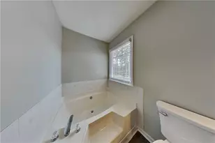 351 Robin Hood Dr, Douglasville, GA 30134 - Photo 18