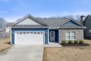 517 Highland Pointe Dr, Alto, GA 30510 - Photo 1