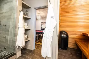 525 Glengate Cove, Atlanta, GA 30328 - Photo 84