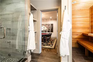 525 Glengate Cove, Atlanta, GA 30328 - Photo 82