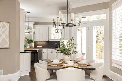 525 Glengate Cove, Atlanta, GA 30328 - Photo 38