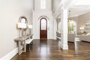 525 Glengate Cove, Atlanta, GA 30328 - Photo 4