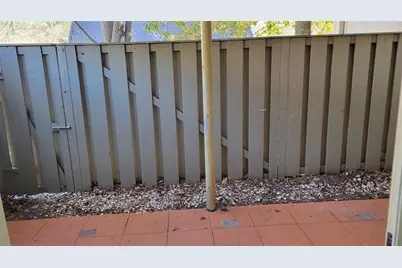 64 NW Chaumont Square NW, Atlanta, GA 30327 - Photo 18