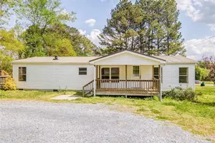 109 Webb Dr NE, Calhoun, GA 30701 - Photo 2