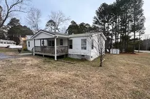 109 Webb Dr NE, Calhoun, GA 30701 - Photo 2