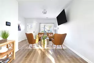 56 Holly Rd NW, Atlanta, GA 30314 - Photo 4