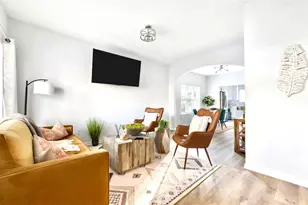 56 Holly Rd NW, Atlanta, GA 30314 - Photo 2