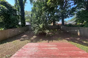 954 Byron Dr SW, Atlanta, GA 30310 - Photo 32