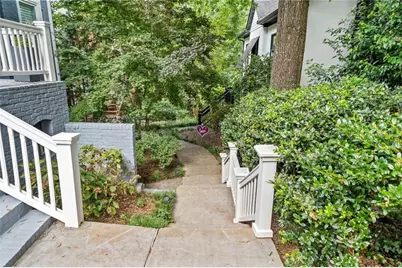 31 Greenland Trace, Atlanta, GA 30342 - Photo 2