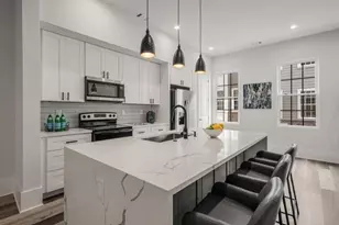 3165 Dogwood Dr, Hapeville, GA 30354 - Photo 2