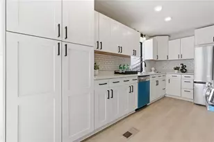 8991 Laurel Dr, Douglasville, GA 30135 - Photo 12