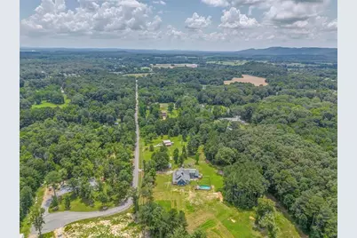 318 Quail Hollow Drive NW, Sugar Valley, GA 30746 - Photo 4