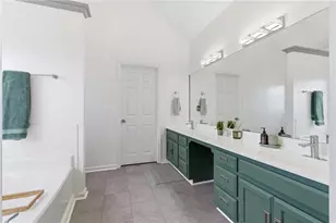 2155 Huntington Hill Trace, Buford, GA 30519 - Photo 22