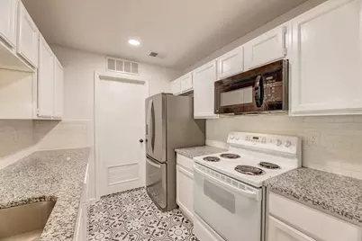 529 Warm Springs Circle, Roswell, GA 30075 - Photo 8