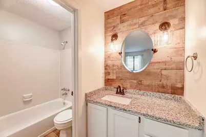529 Warm Springs Circle, Roswell, GA 30075 - Photo 2