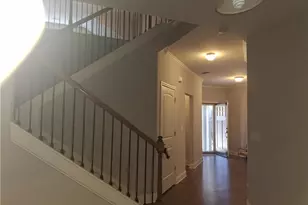 10 Dynasty Dr, Fairburn, GA 30213 - Photo 2