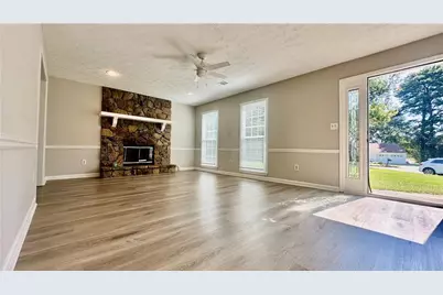 1391 Warrenton Hunt, Lawrenceville, GA 30043 - Photo 6