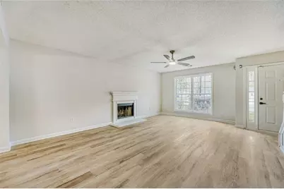 5835 Raventree Court, Atlanta, GA 30349 - Photo 8