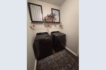 4217 Legacy Square, Atlanta, GA 30349 - Photo 22