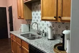 4217 Legacy Square, Atlanta, GA 30349 - Photo 4