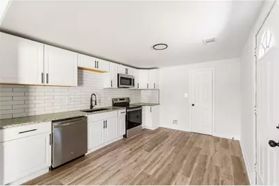 8859 Thomas Road, Jonesboro, GA 30238 - Photo 16