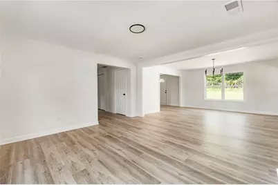 8859 Thomas Road, Jonesboro, GA 30238 - Photo 14