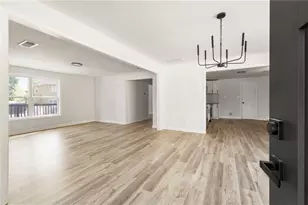 8859 Thomas Rd, Jonesboro, GA 30238 - Photo 6