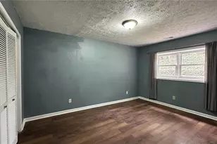 300 Timber Laurel Ln, Lawrenceville, GA 30043 - Photo 18