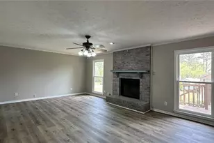 300 Timber Laurel Ln, Lawrenceville, GA 30043 - Photo 2