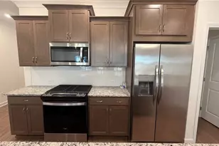 903 Agate Ln, Lawrenceville, GA 30043 - Photo 4