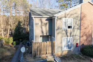 1045 Rock Creek Ln, Norcross, GA 30093 - Photo 2