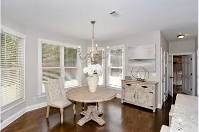 310 Windsor Gate Cove NE, Atlanta, GA 30342 - Photo 18