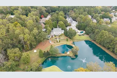 745 Brookwoods Trace, Atlanta, GA 30342 - Photo 12