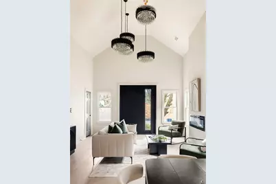 1056 Lester Avenue SE, Atlanta, GA 30316 - Photo 4