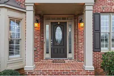 845 Saint Marks Walk, Suwanee, GA 30024 - Photo 4