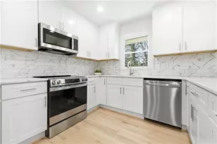 1903 S Columbia Pl, Decatur, GA 30032 - Photo 10