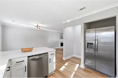 3260 Navajo Circle, Gainesville, GA 30501 - Photo 10