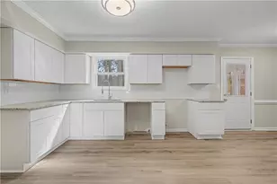 2229 Martin Way, Jonesboro, GA 30236 - Photo 14