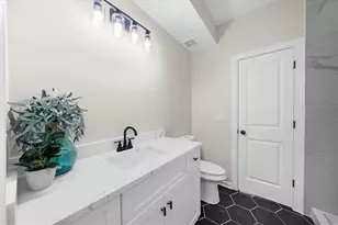 2230 Cheshire Bridge Rd NE, Atlanta, GA 30324 - Photo 18