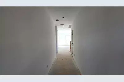 226 Silverleaf Trail, Bethlehem, GA 30620 - Photo 2